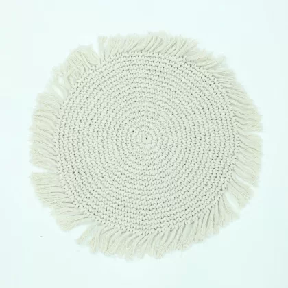 BAJO PLATO  ESTILO MACRAME