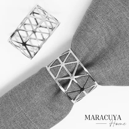 ANILLOS PARA SERVILLETA TRIANGULOS PLATA